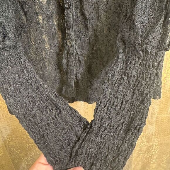 Amber Skies Black Lace Witchy Goth Button Up Sheer Long Sleeve Top Small - Picture 5 of 8